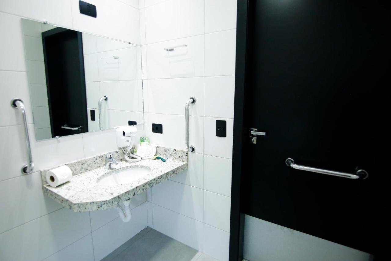 Neo Park Hotel مارينجا المظهر الخارجي الصورة