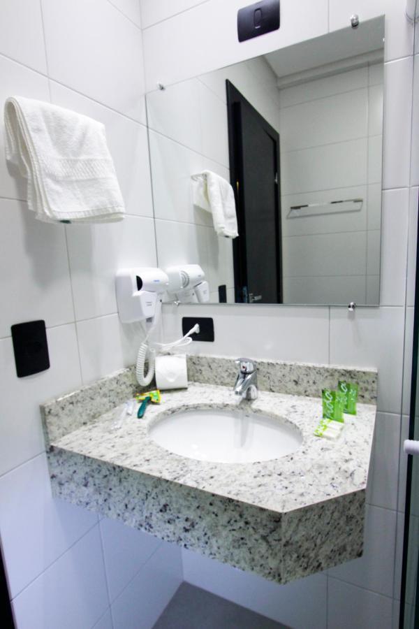 Neo Park Hotel مارينجا المظهر الخارجي الصورة