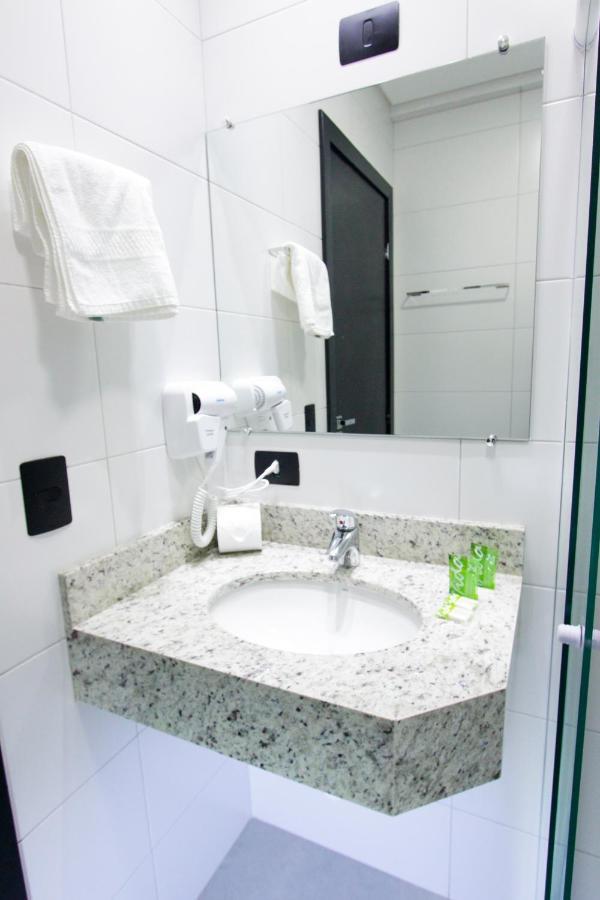 Neo Park Hotel مارينجا المظهر الخارجي الصورة